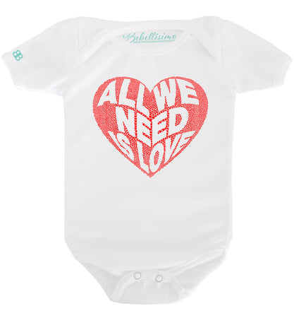 Pañalero Personalizado San Valentín Modelo "All we need is love"